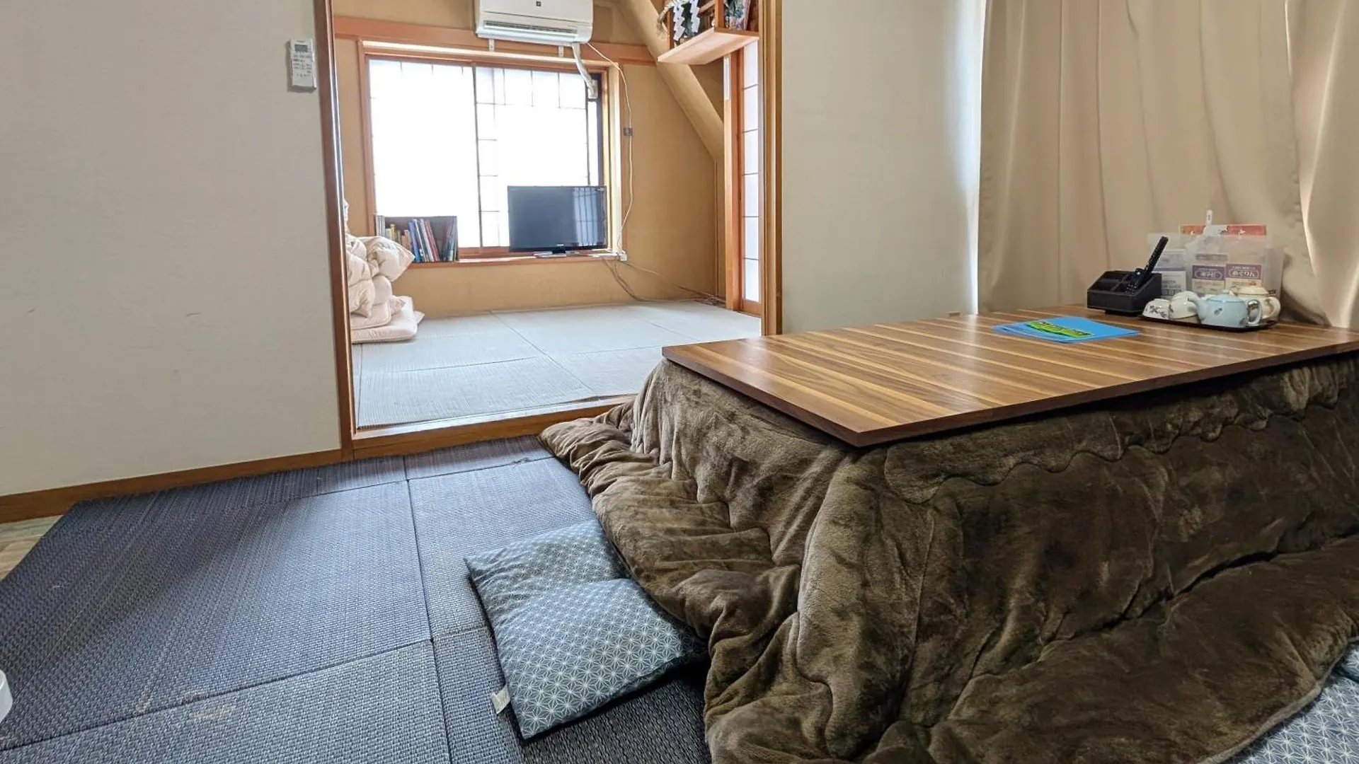 Okachimachi Staypia Tokyo Apartment